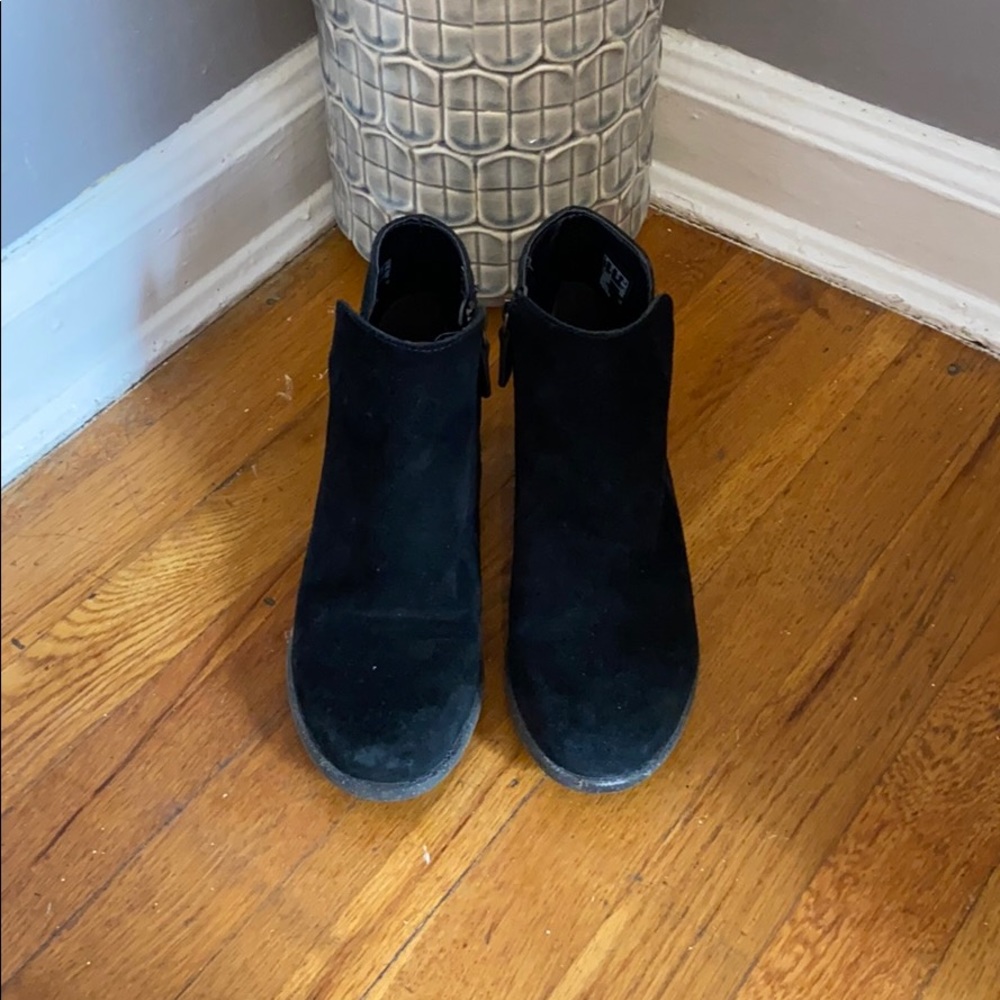 Clarks booties
